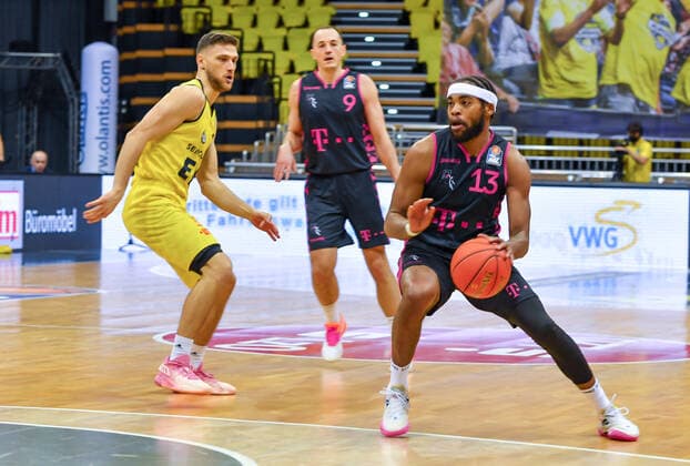 Basketball, BBL, EWE Baskets Oldenburg - Telekom Baskets Bonn