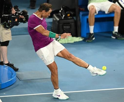 Mandatory Credit: Photo by James Gourley Shutterstock (12778011fy) Rafael Nadal celebrates victory in the Men s Singles final Australian Open, Day Fourteen, Tennis, Melbourne Park, Melbourne, Australia - 30 Jan 2022 Australian Open, Day Fourteen, Tennis, Melbourne Park, Melbourne, Australia - 30 Jan 2022 Copyright: xJamesxGourley Shutterstockx 12778011fy