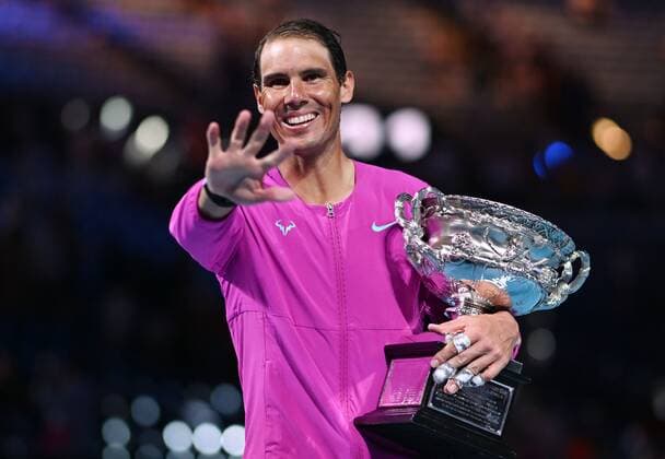 Mandatory Credit: Photo by James Gourley Shutterstock (12778011go) Rafael Nadal celebrates victory in the Men s Singles final with the Norman Brookes Challenge Cup Australian Open, Day Fourteen, Tennis, Melbourne Park, Melbourne, Australia - 30 Jan 2022 Australian Open, Day Fourteen, Tennis, Melbourne Park, Melbourne, Australia - 30 Jan 2022  Copyright: xJamesxGourley Shutterstockx 12778011go