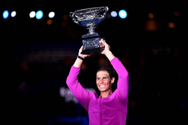Mandatory Credit: Photo by James Gourley Shutterstock (12778011gx) Rafael Nadal celebrates victory in the Men s Singles final with the Norman Brookes Challenge Cup Australian Open, Day Fourteen, Tennis, Melbourne Park, Melbourne, Australia - 30 Jan 2022 Australian Open, Day Fourteen, Tennis, Melbourne Park, Melbourne, Australia - 30 Jan 2022  Copyright: xJamesxGourley Shutterstockx 12778011gx