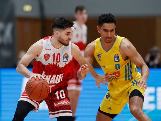 30 01 2022, basketball, BBL, main round, s Oliver Wuerzburg Alba Berlin, GER, Wuerzburg, tectake Arena picture v, li Luciano Parodi s Oliver Wuerzburg and Maodo Lo ALBA BERLIN Copyright: HMBxMedia xHeikoxBecker