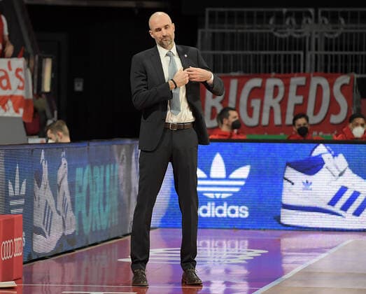 30 01 2022, xemx, Basketball BBL Bundesliga, FC Bayern Muenchen Basketball medi Bayreuth emspor, v l Assistant Coach Slaven Rimac FC Bayern Basketball Muenchen