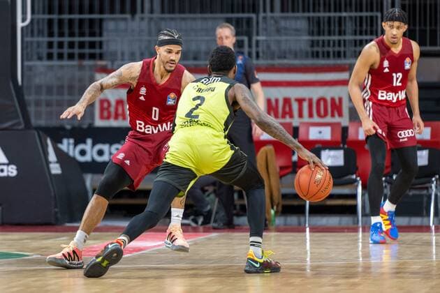 Nick Weiler Babb 0 FC Bayern , Sacar Anim 2 medi Bayreuth , FC Bayern Basketball vs medi Bayreuth, easyCredit BBL, 30 01 2022 Muenchen Bayern Germany Copyright: xkolbert-press UlrichxGamelx