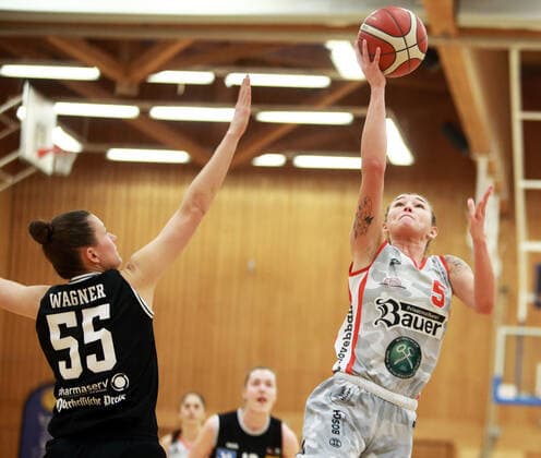 right Haligeth REINOEL Wasserburg US , Da Basketball,1 Bundesliga 2021 22, 30 01 22, TSV Wasserburg vs Pharmaserv Marburg, Wasserburg, Badria Sportzentrum. Copyright: WolfgangxFehrmann