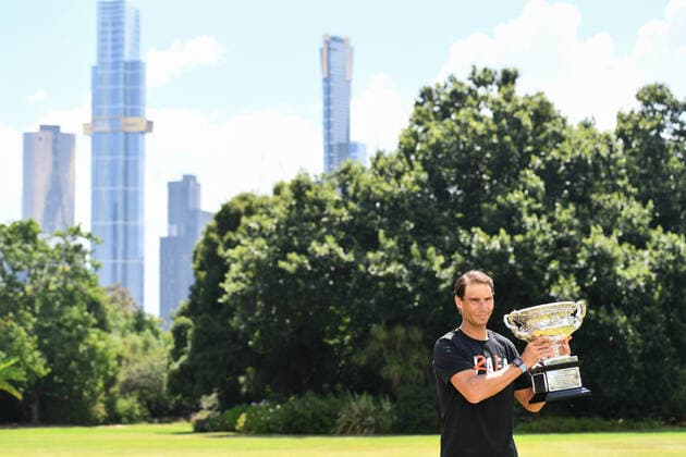(220131) -- MELBOURNE, Jan. 31, 2022 -- Rafael Nadal of Spain poses with his trophy of Australian Open at Government House in Melbourne, Australia, Jan. 31, 2022. (Photo by Xinhua) (SP)AUSTRALIA-MELBOURNE-TENNIS-AUSTRALIAN OPEN-NADAL-TROPHY BaixXue 