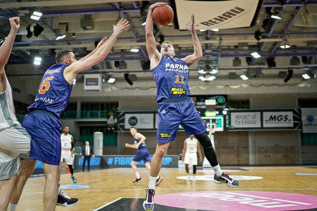 medi bayreuth Parma Perm , Basketball, FIBA Europe Cup, Round 2 , Matchday 5, Season 2021 2022, 01 02 2022 11 Marcel Ponitka Parma Perm medi bayreuth Parma Perm , Basketball, FIBA Europe Cup, Round 2, Matchday 5, Season 2021 2022, 01 02 2022 Bayreuth Copyright: xEibner-Pressefoto ThorstenxOchsx EP_TOS