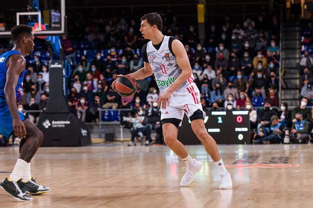 February 1, 2022, Barcelona, Barcelona, Spain: Vladimir Lucic of Bayern Munich in action during the Turkish Airlines EuroLeague match between FC Barcelona, Barca and FC Bayern Munich at Palau Blaugrana on February 01, 2022 in Barcelona, Spain. Barcelona Spain - ZUMAa181 20220201_zaa_a181_006 Copyright: xJavierxBorregox