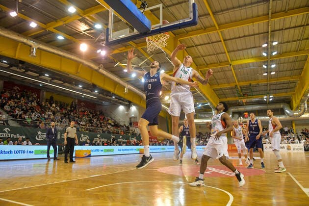 WARSZAWA 02.02.2021 MECZ TOP 16 FIBA EUROPE CUP SEZON 2021 2022 --- FIBA EUROPE CUP SEASON 2021 2022 BASKETBALL MATCH IN WARSAW: LEGIA WARSZAWA - ZORG AND ZAKHERHEID LEIDEN ARUNAS MIKALAUSKAS DARIUSZ WYKA RAYMON COWELS III FOT. JACEK PRONDZYNSKI FOTOPYK NEWSPIX.PL --- Newspix.pl  220202JAC007