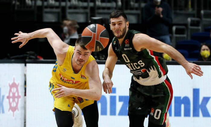 Jonas Mattissek, Marco Spissu action game scene duel sports basketball Euroleague EL men season 2021 2022 02 02 2022 ALBA Berlin vs UNICS Kazan