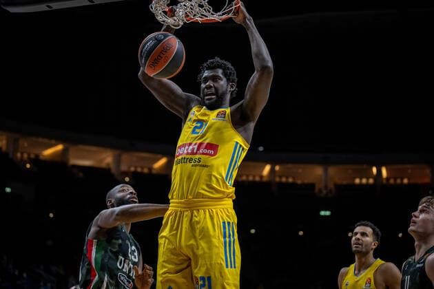 Basketball Berlin 02 02 2022 Season 2021 2022 Euroleague Regular Season Alba Berlin UNICS Kazan Christ Koumadje Alba Berlin, No 21