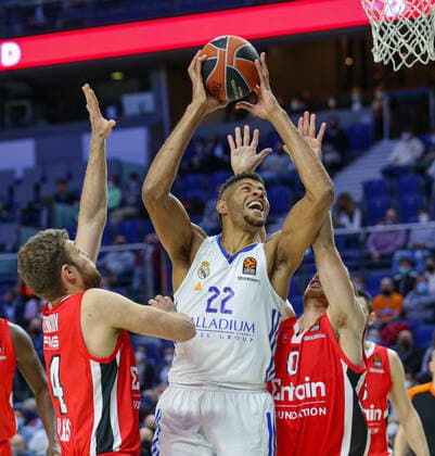 2nd February 2022 Wizink Center Madrid Spain Turkish Airlines Euroleague Basketball Real Madrid vs Olympiacos Piraeus Edy Walter Tavares Madrid Madrid Madrid Madrid Madrid Spain Basketball Copyright: xAlbaxPachecox xAgenciaxLOFx