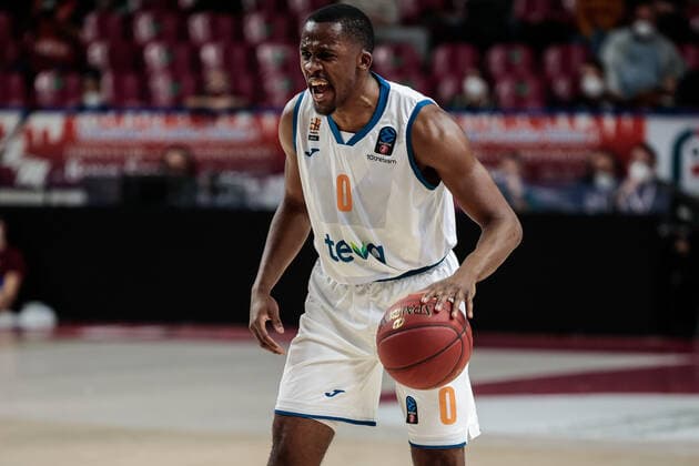 Mandatory Credit: Photo by Mattia Radoni LiveMedia Shutterstock (12786732t) Semaj Christon (Ratiopharm ULM) Basketball EuroCup Championship Umana Reyer Venezia vs Ratiopharm Ulm, Palasport Taliercio, Venice, Italy - 02 Feb 2022 Basketball EuroCup Championship Umana Reyer Venezia vs Ratiopharm Ulm, Palasport Taliercio, Venice, Italy - 02 Feb 2022  Copyright: xMattiaxRadoni LiveMedia Shutterstockx 12786732t