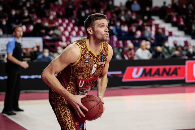 February 2, 2022, Venice, Italy: Venice, Italy, Palasport Taliercio, February 02, 2022, Michael Bramos (Umana Reyer Venezia) during Umana Reyer Venezia vs Ratiopharm Ulm - Basketball EuroCup Championship. Basketball EuroCup Championship - Umana Reyer Venezia vs Ratiopharm Ulm, Venice, Italy  - ZUMAl164 20220202_zsa_l164_183 Copyright: xMattiaxRadonix