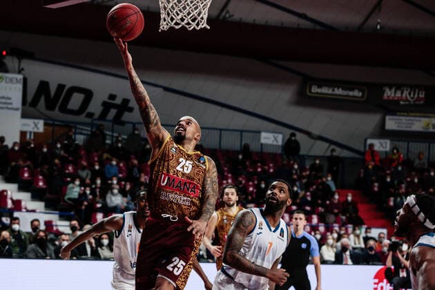 February 2, 2022, Venice, Italy: Venice, Italy, Palasport Taliercio, February 02, 2022, Jordan Theodore (Umana Reyer Venezia) during Umana Reyer Venezia vs Ratiopharm Ulm - Basketball EuroCup Championship. Basketball EuroCup Championship - Umana Reyer Venezia vs Ratiopharm Ulm, Venice, Italy  - ZUMAl164 20220202_zsa_l164_220 Copyright: xMattiaxRadonix