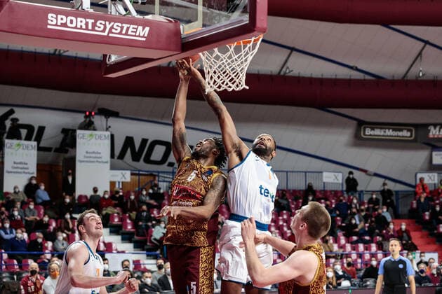 February 2, 2022, Venice, Italy: Venice, Italy, Palasport Taliercio, February 02, 2022, Julyan Stone (Umana Reyer Venezia) and Cristiano Felicio (Ratiopharm ULM) during Umana Reyer Venezia vs Ratiopharm Ulm - Basketball EuroCup Championship. Basketball EuroCup Championship - Umana Reyer Venezia vs Ratiopharm Ulm, Venice, Italy  - ZUMAl164 20220202_zsa_l164_221 Copyright: xMattiaxRadonix