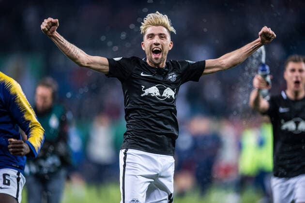 Kevin Kampl Leipzig cheers after the end of the game DFB Pokal, semifinal Hamburger SV RB Leipzig 1 3 23 April 2019 Hamburg, Volksparkstadion Hamburger SV RB Leipzig 1 3
