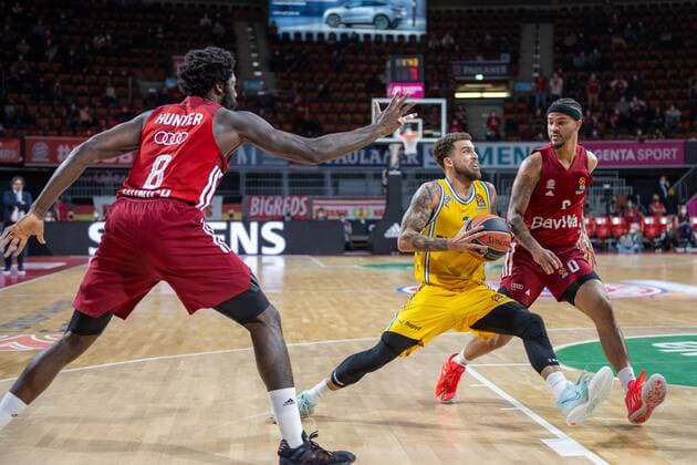 Othello Hunter 8 FC Bayern , Scottie Wilbekin 1 Maccabi Fox Tel Aviv , Nick Weiler Babb 0 FC Bayern , FC Bayern Basketball vs Maccabi Fox Tel Aviv, Euroleague, 03 02 2022 Muenchen Bayern Germany Copyright: xkolbert-press UlrichxGamelx
