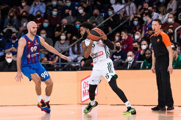 February 3, 2022, Barcelona, Barcelona, Spain: Daryl Macon Jr. of Panathinaikos OPAP Athens in action during the Turkish Airlines EuroLeague match between FC Barcelona, Barca and Panathinaikos OPAP Athens at Palau Blaugrana on February 03, 2022 in Barcelona, Spain. Barcelona Spain - ZUMAa181 20220203_zaa_a181_027 Copyright: xJavierxBorregox