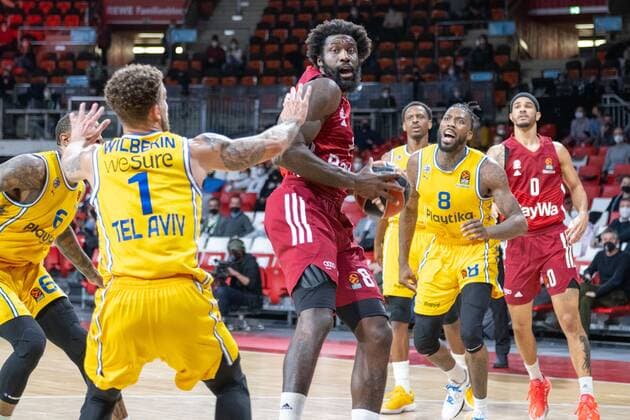 Scottie Wilbekin 1 Maccabi Fox Tel Aviv , Othello Hunter 8 FC Bayern , Jalen Reynolds 8 Maccabi Fox Tel Aviv , Nick Weiler Babb 0 FC Bayern , FC Bayern Basketball vs Maccabi Fox Tel Aviv, Euroleague, 03 02 2022 Muenchen Bayern Germany Copyright: xkolbert-press UlrichxGamelx