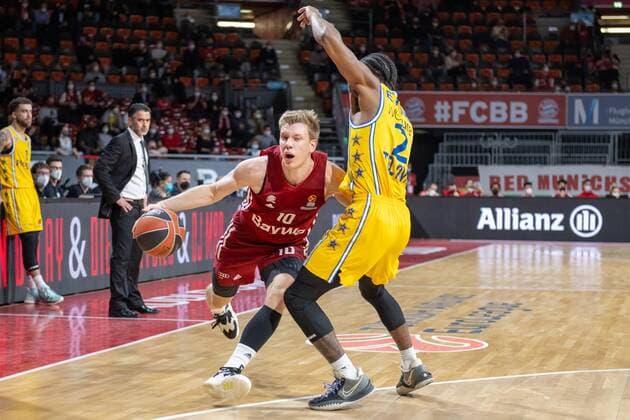 Ognjen Jaramaz 10 FC Bayern , Keenan Evans 2 Maccabi Fox Tel Aviv , FC Bayern Basketball vs Maccabi Fox Tel Aviv, Euroleague, 03 02 2022 Muenchen Bayern Germany Copyright: xkolbert-press UlrichxGamelx
