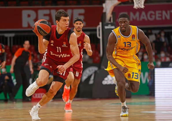 03 02 2022, Basketball Euroleague, FC Bayern Basketball vs Maccabi Tel Aviv, Munich, Basketball, in picture Vladimir Lucic FCB Basketball , Nick Weiler Babi FCB Basketball and Khyri Thomas Maccabi Tel Aviv