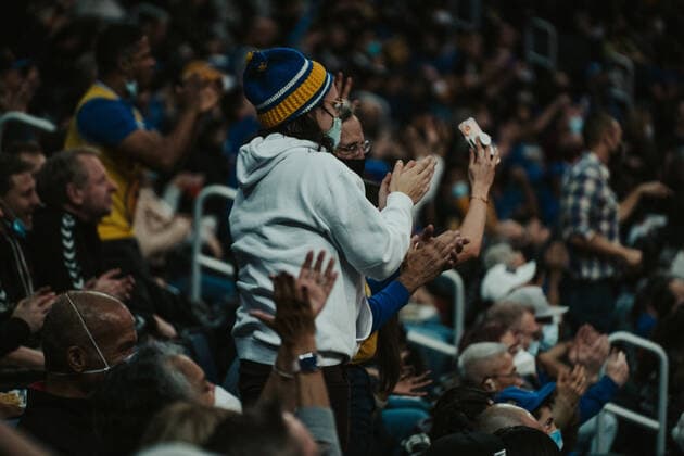 03 02 2022, USA, San Francisco, Chase Center, basketball men, NBA season 2021 2022, Golden State Warriors Sacramento Kings fans