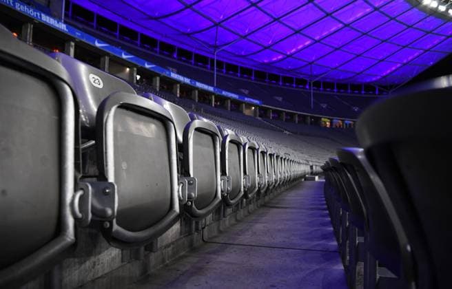 Fussball, Herren, Saison 2021 2022, 1. Bundesliga (21. Spieltag), Hertha BSC - VfL Bochum, leere Ränge, 04.02. 2022, Copyright: xSebastianxRäppold MatthiasxKochx
