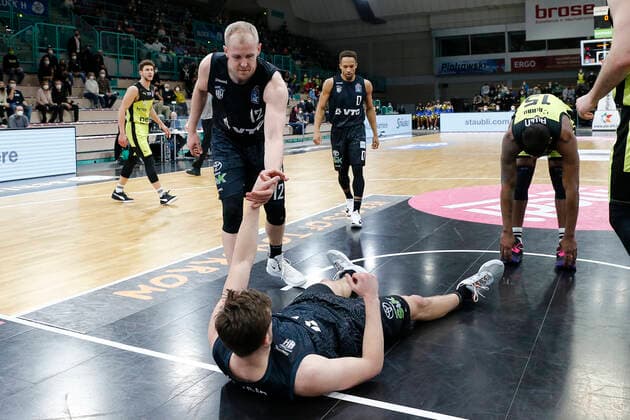 20 Matchday of the easyCredit BBL Basketball Bundesliga at Oberfrankenhalle in Bayreuth Season 2021 2022 Medi Bayreuth vs Hamburg Towers Seth Hinrichs Hamburg Towers 12 left Jaylon Brown Hamburg Towers 0 center Maik Kotsar Hamburg Towers 11 bottom