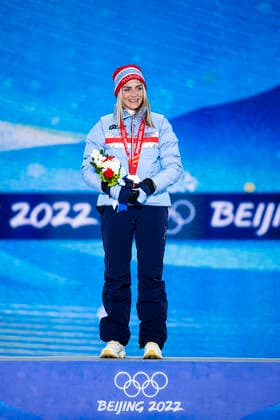 220206 Therese Johaug of Norway celebrates at the medal ceremony for women s cross country skiing skiathlon during day 2 of the 2022 Winter Olympics on February 6, 2022 in Zhangjiakou Photo Joel Marklund BILDBYRAN kod JM JM0272 bbeng olympic games olympics winter olympics os ol olympiska spel vinter Olympic Games Beijing Beijing 2022 Beijing 2022 Beijing 2022 Olympic Games Beijing 2022 Winter Olympic Games Beijing Os Beijing Olympic Winter Winter Olympic Medal,  Copyright: JOELxMARKLUND BB220206JM036