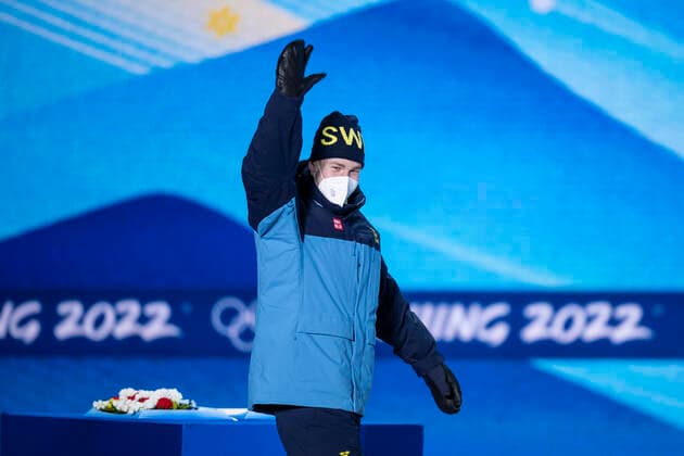 220206 Walter Wallberg of Sweden at the medal ceremony for men s moguls during day 2 of the 2022 Winter Olympics on February 6, 2022 in Zhangjiakou Photo Joel Marklund BILDBYRAN kod JM JM0272 bbeng olympic games olympics winter olympics os ol olympiska spel vinter os olympiske leker peking beijing 2022 beijing 2022 beijing 2022 olympic games beijing 2022 winter olympic games beijing os beijing ol vinter ol medaljceremoni medalaleseremoni medal ceremony sverige jubel,  Copyright: JOELxMARKLUND BB220206JM048