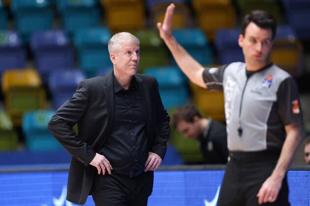Fraport Skyliners MHP Riesen Ludwigsburg, easyCredit BBL Headcoach John Patrick Ludwigsburg Basketball match of the easyCredit BBL between the Fraport Skyliners and the MHP Riesen Ludwigsburg on February 6, 2022 at the Ballsporthalle in Frankfurt am Main , Frankfurt am Main Hesse Germany Ballsporthalle