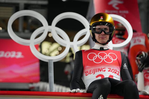 (220206) -- ZHANGJIAKOU, Feb. 6, 2022 -- Simon Ammann, of Switzerland, prepares to jump during the men s normal hill individual Ski jumping, Skispringen, Ski, nordisch trial round at the National Ski Jumping Centre in Zhangjiakou, north China s Hebei Province, Feb. 6, 2022. (Matthias Schrader AP Pool via Xinhua) (BEIJING2022) CHINA-ZHANGJIAKOU-OLYMPIC Winter games, Winterspiele,Spiele, Summer games SKI JUMPING (CN) IOPPxSHARE 