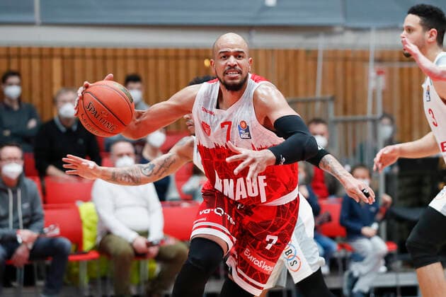 06 02 2022, s Oliver Wuerzburg vs Brose Bamberg, easyCredit BBL, matchday 20, GER, Wuerzburg, tectake ARENA, picture Alex King s Oliver Wuerzburg Copyright: HMBxMedia xJulienxBecker