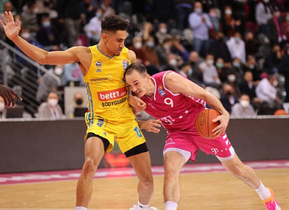 Bonn, Germany 06 02 2022, Basketball Bundesliga, 20 Matchday, BBL, Telekom Baskets Bonn vs Alba Berlin, Maodo Lo Alba , Karsten Tadda Bonn