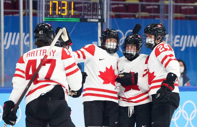 BEIJING, CHINA - FEBRUARY 7, 2022: Players of Canada celebrate scoring in a women s Group A Ice hockey, Eishockey match against the ROC Team at the 2022 Winter Olympic Games, Olympische Spiele, Olympia, OS at the Wukesong Sports Centre. Anton Novoderezhkin TASS  TS121AE7