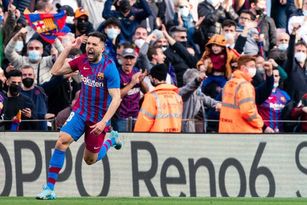 Sport Bilder des Tages (220207) -- BARCELONA, Feb. 7, 2022 -- Barcelona s Jordi Alba celebrates a goal during a Spanish first division league football match between FC Barcelona, Barca and Atletico de Madrid in Barcelona, Spain, on Feb. 6, 2022. (Photo by Xinhua) (SP)SPAIN-BARCELONA-FOOTBALL-SPANISH LEAGUE-FC BARCELONA VS ATLETICO DE MADRID JoanxGosa 