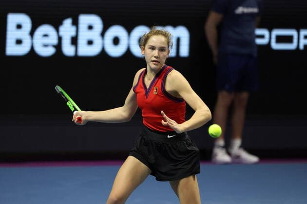 February 7, 2022, St. Peterburg, Russia: Erika Andreeva of Russia in action during the St. Petersburg Ladies Trophy 2022 tennis tournament against Jule Niemeier of Germany..Final score; Erika Andreeva 1:2 Jule Niemeier. St. Peterburg Russia - ZUMAs197 20220207_zaa_s197_025 Copyright: xMaksimxKonstantinovx
