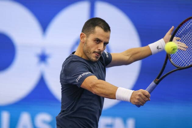 Tennis, ATP-Turnier in Dallas DALLAS, TX - FEBRUARY 07: Thomas Fabbiano (ITA) hits a backhand during the qualifying round of the Dallas Open on February 7, 2022 at the Styslinger Altec Tennis Complex in Dallas, TX. (Photo by George Walker Icon Sportswire) TENNIS: FEB 07 Dallas Open Icon22020717