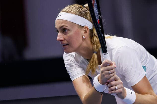 St. Petersburg Ladies Trophy 2022 - Day Two Petra Kvitova of Czech Republic looks on during the women s singles Round of 32 match of the WTA, Tennis Damen 500 St. Petersburg Ladies Trophy 2022 International Tennis Tournament against Jule Niemeier of Germany on February 8, 2022 at the Sibur Arena in Saint Petersburg, Russia. Saint Petersburg Russia  Copyright: xMikexKireevx originalFilename:kireev-stpeters220208_nphJf.jpg