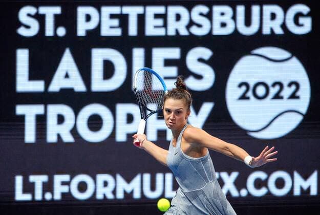 Russia Tennis St. Petersburg Ladies Trophy 8108260 08.02.2022 Romania s Jaqueline Cristian returns the ball to Bernarda Pera, of the United States, during a women s singles match at the St. Petersburg Ladies Trophy 2022 tennis tournament in St.Petersburg, Russia. Alexei Danichev Sputnik St. Petersburg Russia  Copyright: xAlexeixDanichevx