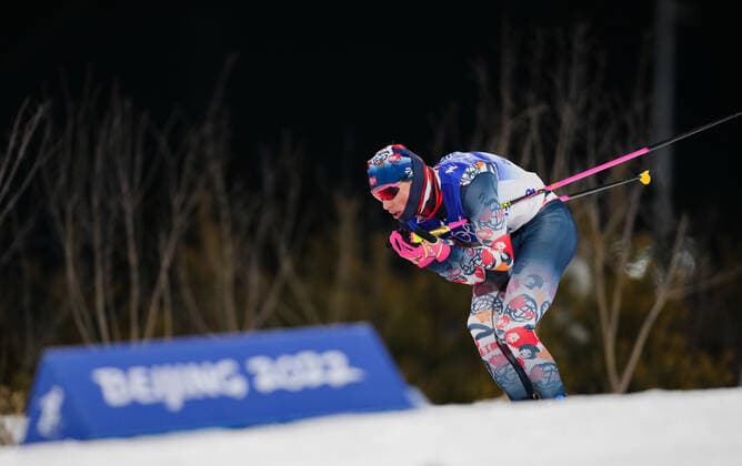 (220208) -- ZHANGJIAKOU, Feb. 8, 2022 -- Johannes Hoesflot Klaebo of Norway competes during the men s cross-country skiing sprint free final of the Beijing 2022 Winter Olympics at Zhangjiakou National Cross-country Skiing Centre in Zhangjiakou, north China s Hebei Province, Feb. 8, 2022. ) (BEIJING2022)CHINA-ZHANGJIAKOU-OLYMPIC Winter games, Winterspiele,Spiele, Summer games CROSS-COUNTRY SKIING-MEN S SPRINT FREE-FINAL (CN) MuxYu 