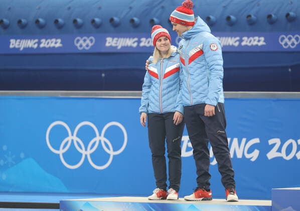 February 8, 2022, Beijing, Hebei, China: KRISTIN SKASLIEN and MAGNUS NEDREGOTTEN of Norway win the Mixed Doubles Gold Medal at the National Aquatics Centre on February 8th 2022 in Beijing, China BEIJING 2022: DAY 4: CURLING  - ZUMAc179 20220208_zep_c179_079 Copyright: xMickaelxChavetx
