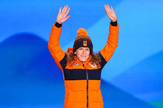 BEIJING, CHINA - FEBRUARY 08: Gold medallist Ireen Wust of Team Netherlands poses during the Women s 1500m medal ceremony on Day 4 of the Beijing 2022 Winter Olympic Games, Olympische Spiele, Olympia, OS at Beijing Medal Plaza on February 8, 2022 in Beijing, China.  Copyright: xVCGx CFP111368323115 