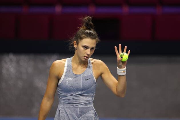 Saint Petersburg, Russia - 08 february 2022: Jaqueline Cristian of Romania play against Bernarda Pera of USA during the St.Petersburg Ladies Trophy 2022 tennis tournament. MaksimxKonstantinov
