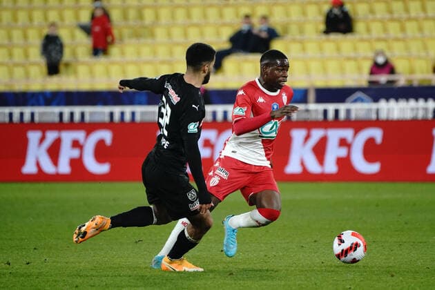 Eliot Matazo (AS Monaco) - Mattheo Xantippe (Amiens) FOOTBALL : AS Monaco vs Amiens SC - 1 4 de finale de coupe de France - Monaco - 08 02 2022 NorbertScanella Panoramic 