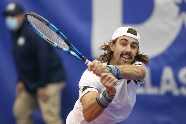 DALLAS, TX - FEBRUARY 08: Jordan Thompson (AUS) hits a backhand during the Dallas Open on February 8, 2022 at the Styslinger Altec Tennis Complex in Dallas, TX. (Photo by George Walker Icon Sportswire) TENNIS: FEB 08 Dallas Open Icon22020811
