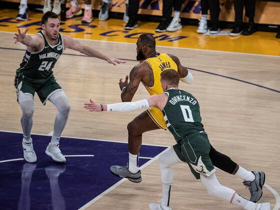 Basketball, NBA, Los Angeles Lakers - Milwaukee Bucks