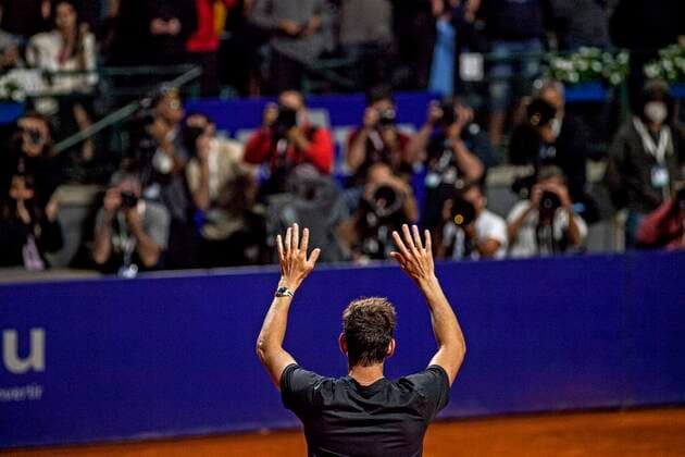 February 8, 2022, Ciudad Auto³noma Buenos Aires, Capital Ferderal, Argentina: After 965 days of inactivity and four operations, the Argentine tennis player, former number 3 in the world, .champion of the Davis Cup in 2016, of the United States Open in 2009 and double Olympic medalist (silver in .Rio de Janeiro 2016 and bronze in London 2012) Juan MartoÂn Del Potro, lost in his debut at the Argentine Open .against his compatriot and friend Federico Delbonis 6-1 and 6-3..Although he avoided announcing his definitive retirement on his comeback, in the first round of the ATP, Tennis Herren 250 .in Argentina at the Lawn Tennis Club and on the verge of inconsolable tears, Del Potro said goodbye to some .5,000 fans who cheered and cheered him on. Ciudad Autonoma Buenos Aires Argentina - ZUMAa179 0150278496st Copyright: xRobertoxAlmeidaxAveledox