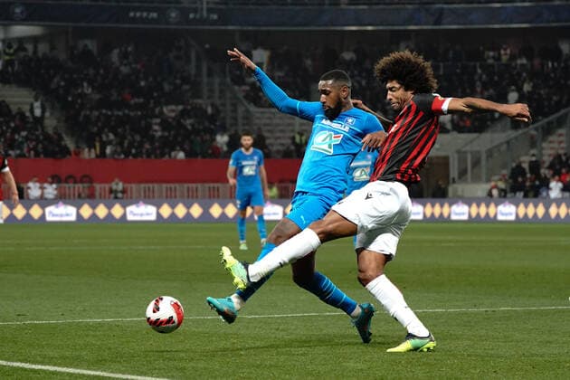 Dante (OGC Nice) - Gerson Santos Da Silva (Olympique de Marseille) FOOTBALL : OGC Nice vs Marseille - 1 4 de finale de coupe de France - Nice - 09 02 2022 NorbertScanella Panoramic 