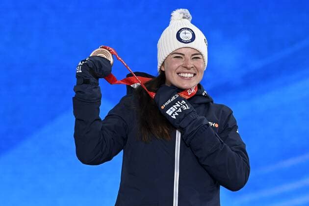 BEIJING 2022, cross-country skiing, 10km classic women, award ceremony